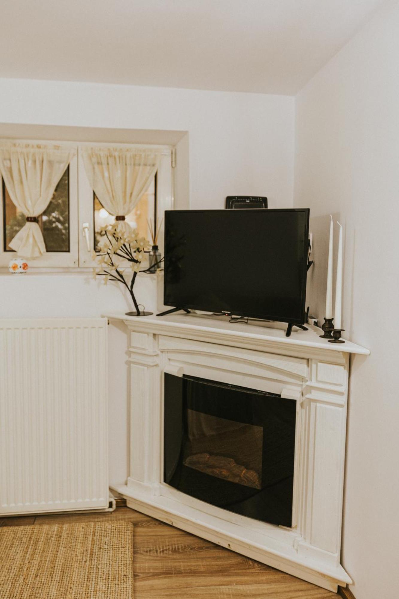 Republicii Rustic Apartament In Brasov City Center Eksteriør billede