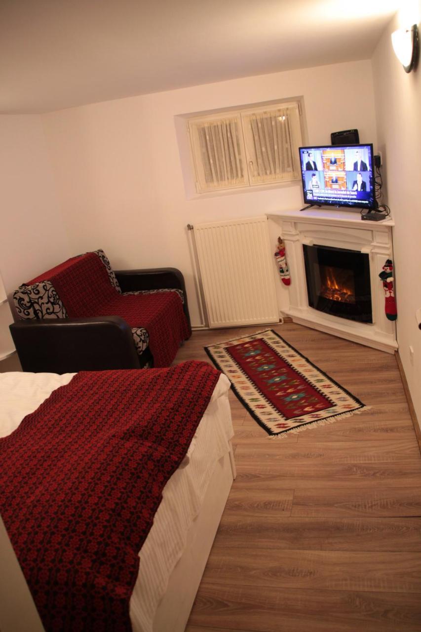 Republicii Rustic Apartament In Brasov City Center Eksteriør billede